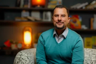 القرنية المخروطية: الأسباب والأعراض وخيارات العلاج الحديثة